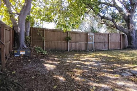 House in Holiday, Florida 2 bedrooms, 119.75 sq.m. № 2231784 - photo 13