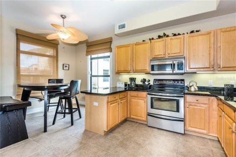 Condominio en alquiler en Punta Gorda, Florida, 2 dormitorios, 171.96 m2 № 248661 - foto 12
