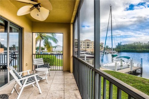 Condominio en alquiler en Punta Gorda, Florida, 2 dormitorios, 171.96 m2 № 248661 - foto 28