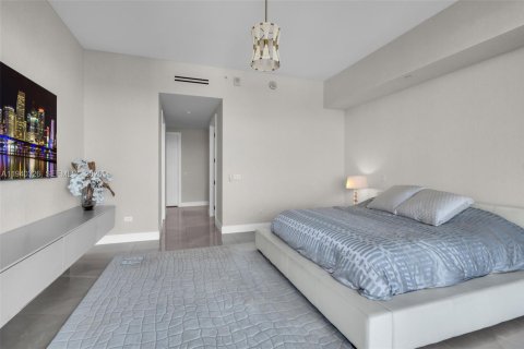 Condo in Sunny Isles Beach, Florida, 3 bedrooms  № 1997856 - photo 15