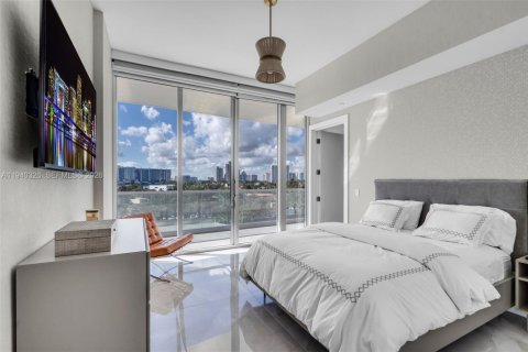 Condo in Sunny Isles Beach, Florida, 3 bedrooms  № 1997856 - photo 23