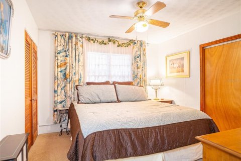 Villa ou maison à vendre à Minneola, Floride: 5 chambres, 185.62 m2 № 2233636 - photo 14