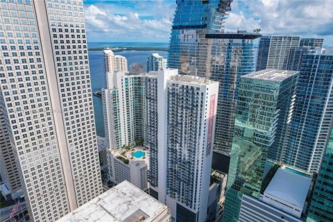 Apartment in Miami, Florida 2 bedrooms, 123 sq.m. № 1850432 - photo 1