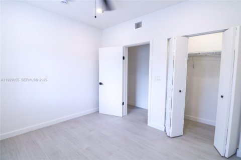 Apartment in Miami, Florida 2 bedrooms, 76.64 sq.m. № 1988830 - photo 7