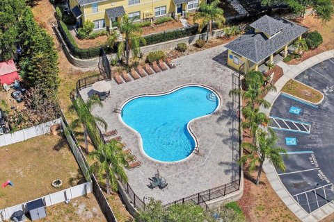 Townhouse in Valrico, Florida 3 bedrooms, 130.81 sq.m. № 2151795 - photo 7