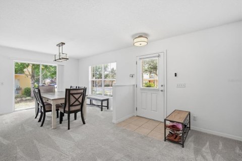 Townhouse in Valrico, Florida 3 bedrooms, 130.81 sq.m. № 2151795 - photo 20