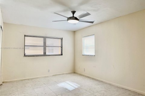 Copropriété à vendre à Boynton Beach, Floride: 1 chambre, 70.05 m2 № 1963787 - photo 11
