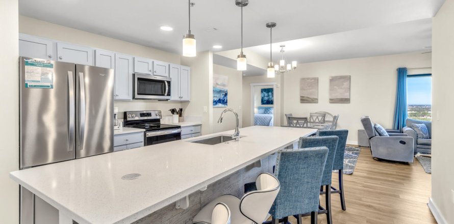 Condo à Panama City Beach, Floride, 3 chambres № 558704