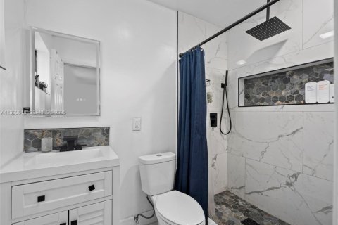 Купить виллу или дом в Плантация, Флорида 3 спальни, 136.85м2, № 1988486 - фото 25