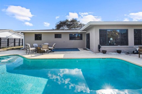 Купить виллу или дом в Плантация, Флорида 3 спальни, 136.85м2, № 1988486 - фото 26