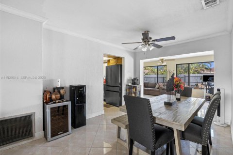 Купить виллу или дом в Плантация, Флорида 3 спальни, 136.85м2, № 1988486 - фото 8