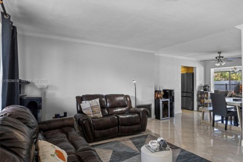 Купить виллу или дом в Плантация, Флорида 3 спальни, 136.85м2, № 1988486 - фото 10