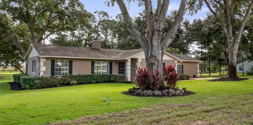 Villa ou maison à Clermont, Floride 3 chambres, 208.57 m2 № 2431777
