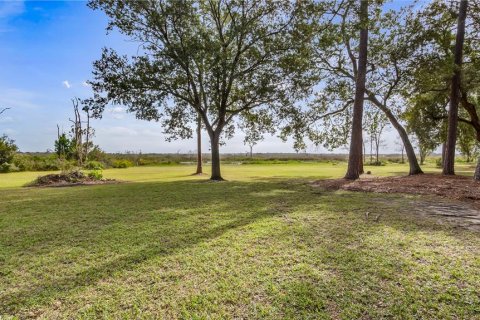 Villa ou maison à vendre à Clermont, Floride: 3 chambres, 208.57 m2 № 2431777 - photo 2