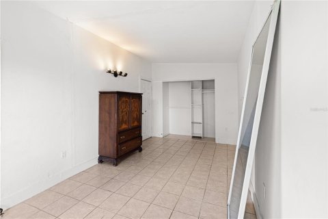 House in Port Charlotte, Florida 3 bedrooms, 102.19 sq.m. № 1854241 - photo 11