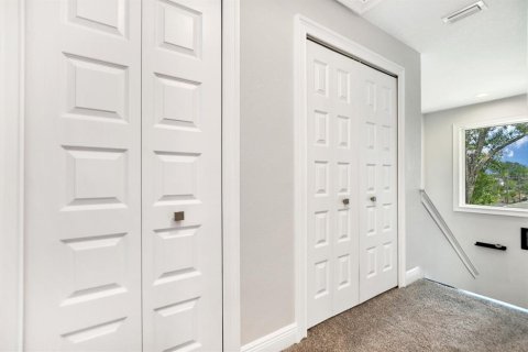 Villa ou maison à vendre à Tampa, Floride: 4 chambres, 209.87 m2 № 2388647 - photo 22