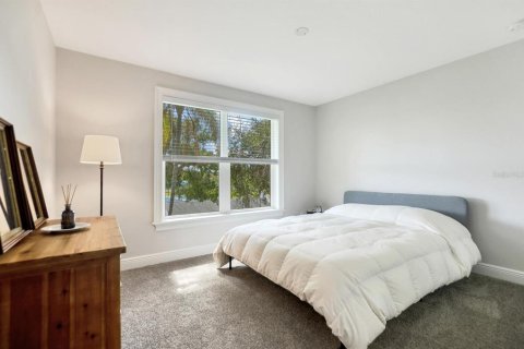 Villa ou maison à vendre à Tampa, Floride: 4 chambres, 209.87 m2 № 2388647 - photo 28