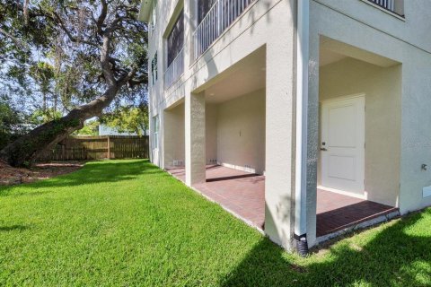 Villa ou maison à vendre à Tampa, Floride: 4 chambres, 209.87 m2 № 2388647 - photo 4