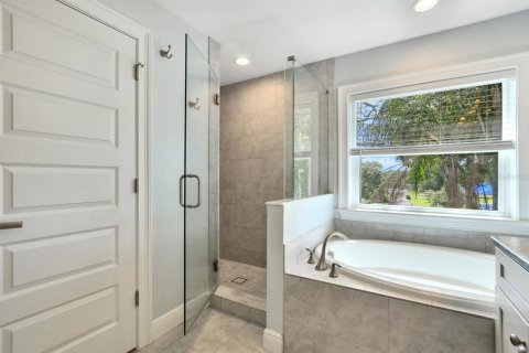 Villa ou maison à vendre à Tampa, Floride: 4 chambres, 209.87 m2 № 2388647 - photo 26