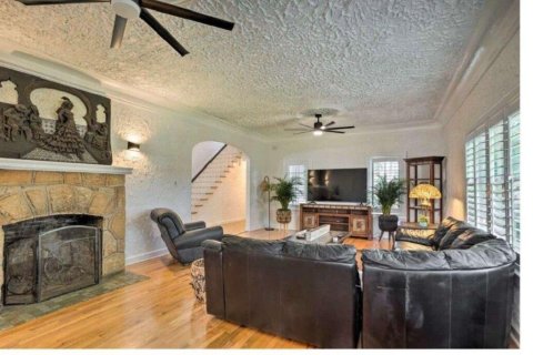 House in Boynton Beach, Florida 3 bedrooms, 381.27 sq.m. № 2169726 - photo 30