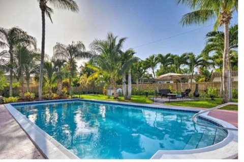 House in Boynton Beach, Florida 3 bedrooms, 381.27 sq.m. № 2169726 - photo 20