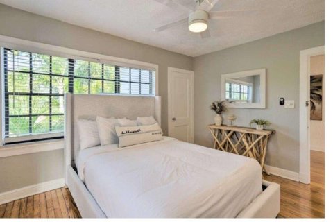 House in Boynton Beach, Florida 3 bedrooms, 381.27 sq.m. № 2169726 - photo 22