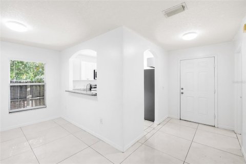House in Tampa, Florida 3 bedrooms, 114.73 sq.m. № 2222764 - photo 26