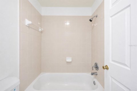 House in Tampa, Florida 3 bedrooms, 114.73 sq.m. № 2222764 - photo 23