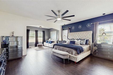 Casa en venta en Orlando, Florida, 4 dormitorios, 379.41 m2 № 1735526 - foto 19