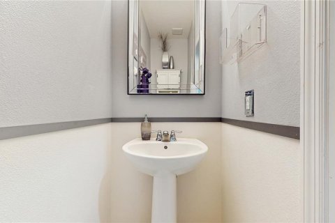 Casa en venta en Orlando, Florida, 4 dormitorios, 379.41 m2 № 1735526 - foto 26