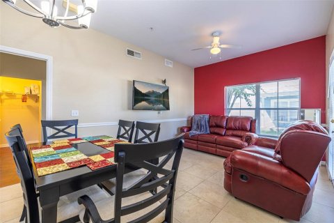 Adosado en venta en Kissimmee, Florida, 4 dormitorios, 136.57 m2 № 2214501 - foto 3