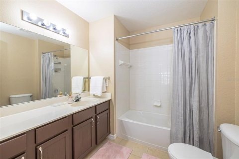 Adosado en venta en Kissimmee, Florida, 4 dormitorios, 136.57 m2 № 2214501 - foto 20