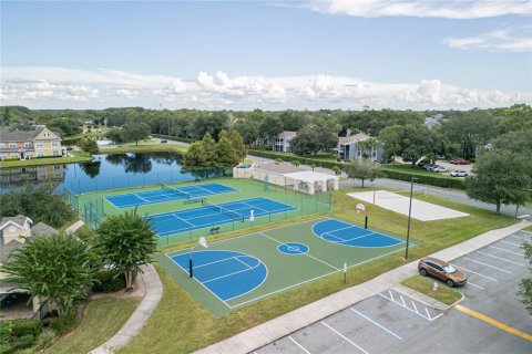 Adosado en venta en Kissimmee, Florida, 4 dormitorios, 136.57 m2 № 2214501 - foto 27