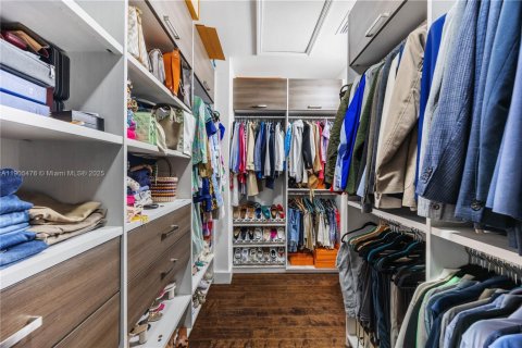 Villa ou maison à vendre à Doral, Floride: 5 chambres, 293.57 m2 № 1956812 - photo 15