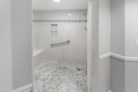 Condo in North Palm Beach, Florida, 2 bedrooms  № 2146944 - photo 24