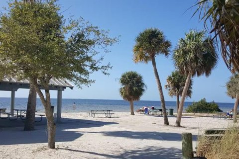 Commercial property in New Port Richey, Florida 93.65 sq.m. № 2296899 - photo 29