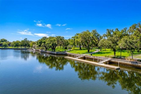 Commercial property in New Port Richey, Florida 93.65 sq.m. № 2296899 - photo 13