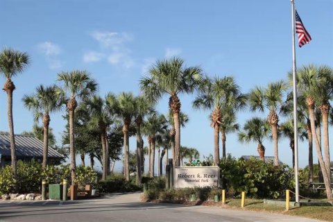 Commercial property in New Port Richey, Florida 93.65 sq.m. № 2296899 - photo 25