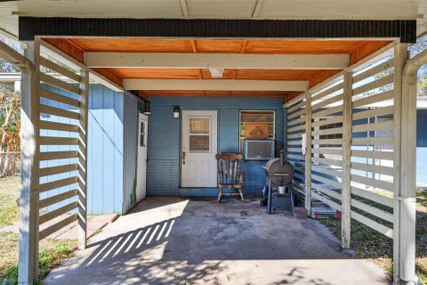 House in Tampa, Florida 1 bedroom, 92.53 sq.m. № 2101247 - photo 7