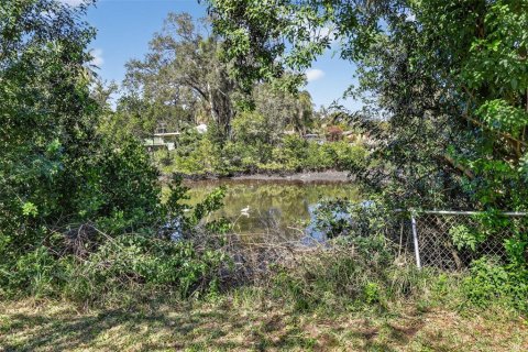 House in Tampa, Florida 1 bedroom, 92.53 sq.m. № 2101247 - photo 30