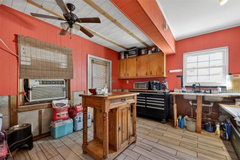 House in Tampa, Florida 1 bedroom, 92.53 sq.m. № 2101247 - photo 11