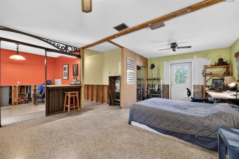 House in Tampa, Florida 1 bedroom, 92.53 sq.m. № 2101247 - photo 15