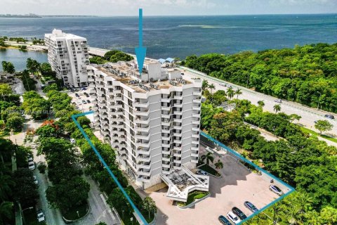 Copropriété à vendre à Miami, Floride: 2 chambres, 102.19 m2 № 1954199 - photo 2