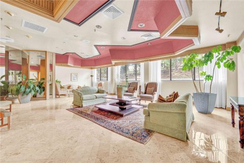 Copropriété à vendre à Miami, Floride: 2 chambres, 102.19 m2 № 1954199 - photo 13