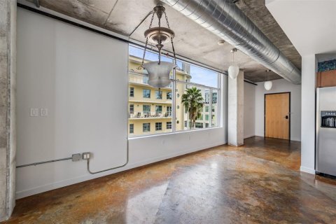 Copropriété à vendre à Tampa, Floride: 2 chambres, 168.71 m2 № 1902782 - photo 7