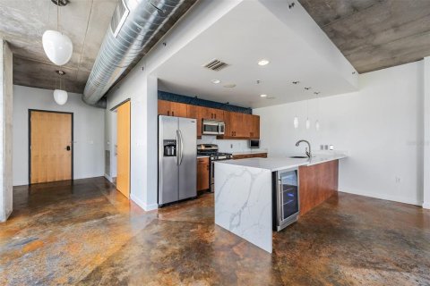 Copropriété à vendre à Tampa, Floride: 2 chambres, 168.71 m2 № 1902782 - photo 12