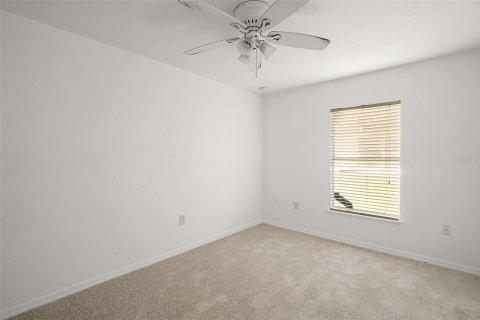 House in Fruitland Park, Florida 4 bedrooms, 207.92 sq.m. № 1852468 - photo 16