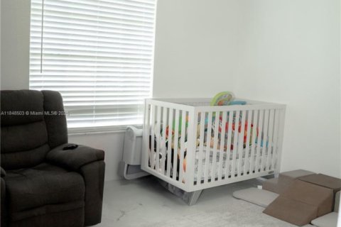 Casa en venta en Miami, Florida, 3 dormitorios, 110 m2 № 1850410 - foto 19