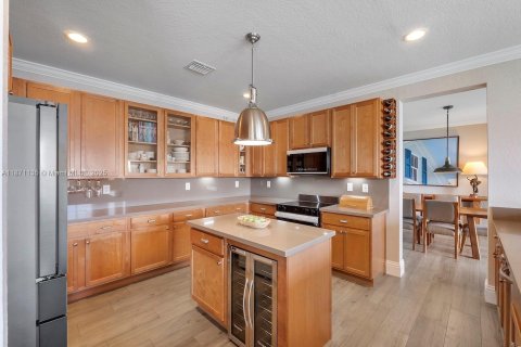 Villa ou maison à vendre à Cutler Bay, Floride: 5 chambres, 366.5 m2 № 1896025 - photo 15