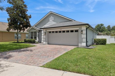 Casa en venta en Sanford, Florida, 3 dormitorios, 167.78 m2 № 2220316 - foto 2